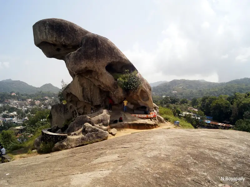 Rajkot to Abu Road Cab